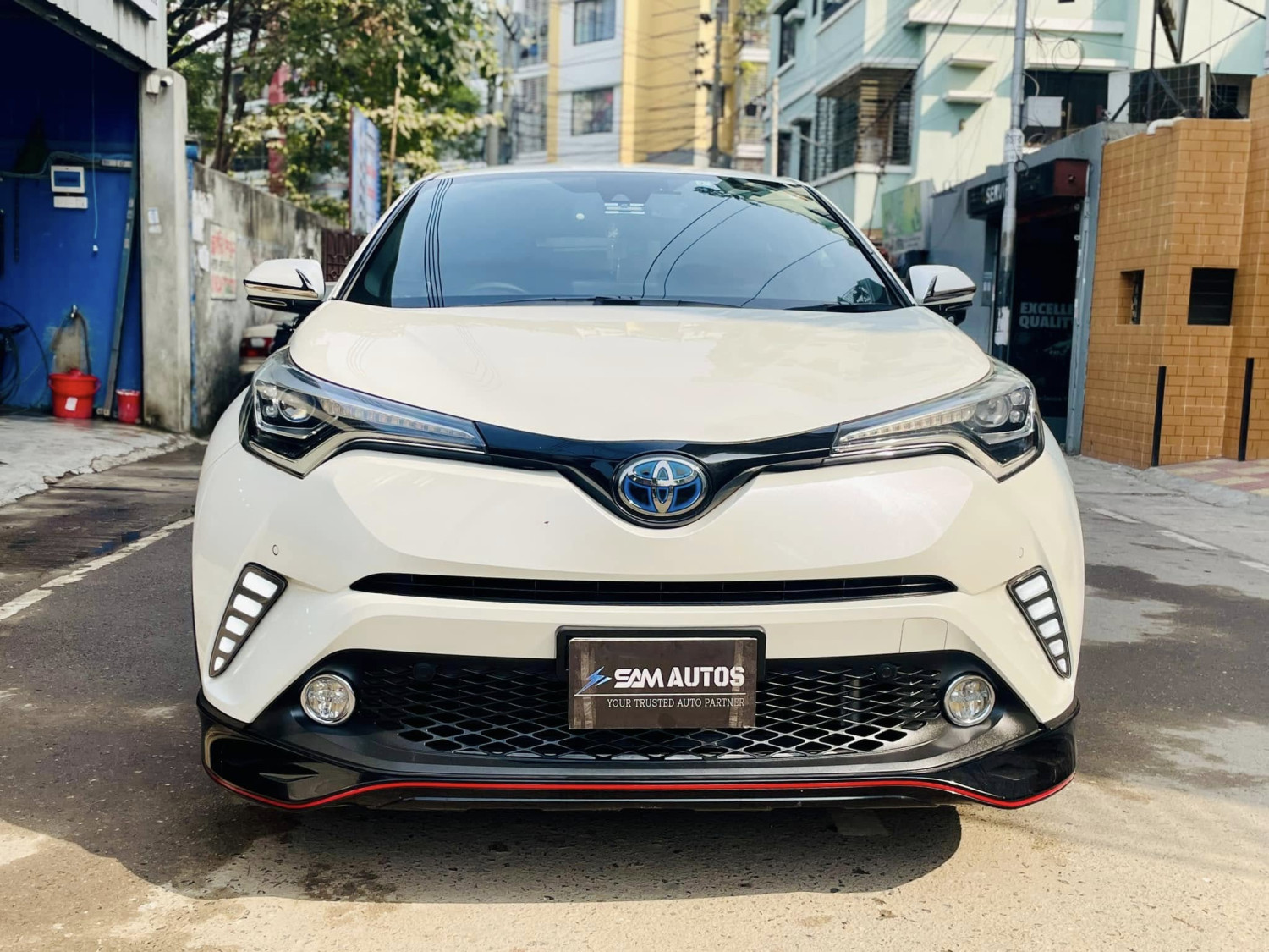 Toyota CHR G LED Pkg 2017