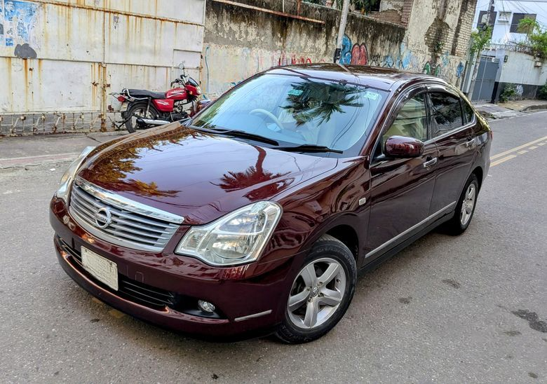 Nissan Bluebird Octane_Driven 2008