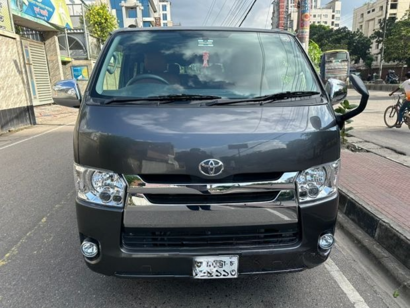 Toyota Hiace Super GL 2016