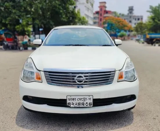 Nissan Bluebird sylphy 2012