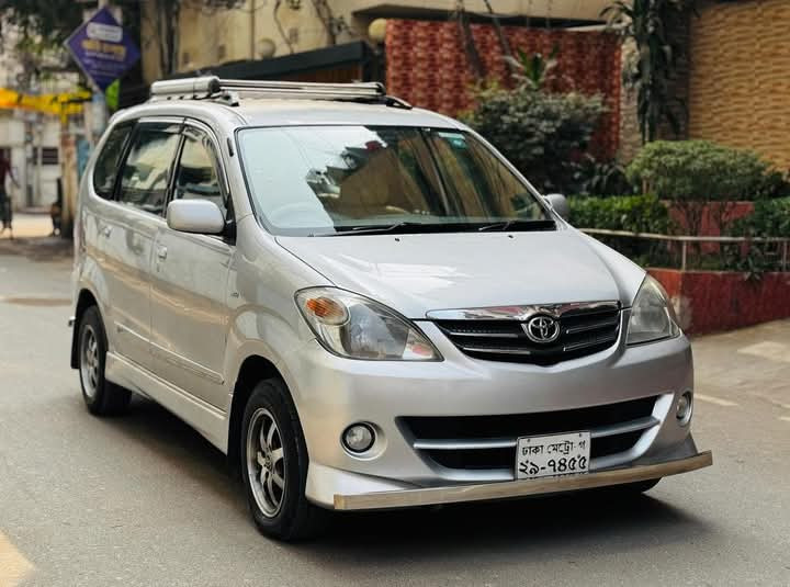 Toyota Avanza 2010