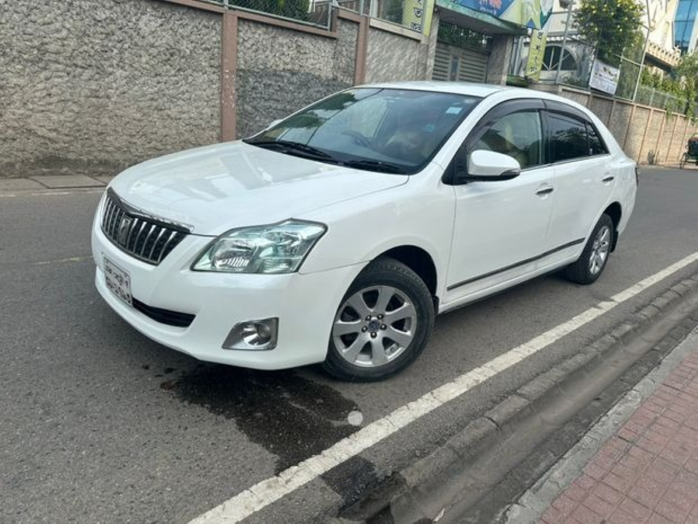 Toyota Premio G Super 2013