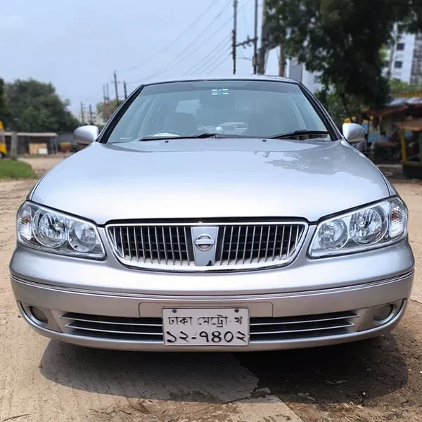 Nissan Sunny 2009