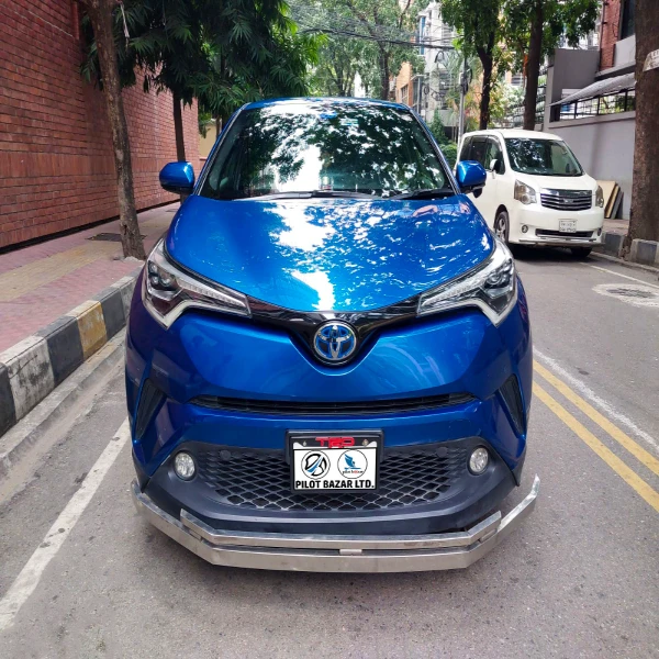 Toyota CHR G LED Hyb 2017