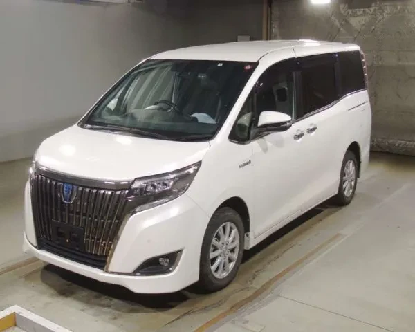 Toyota esquire Gi premium hybrid pkg 2019